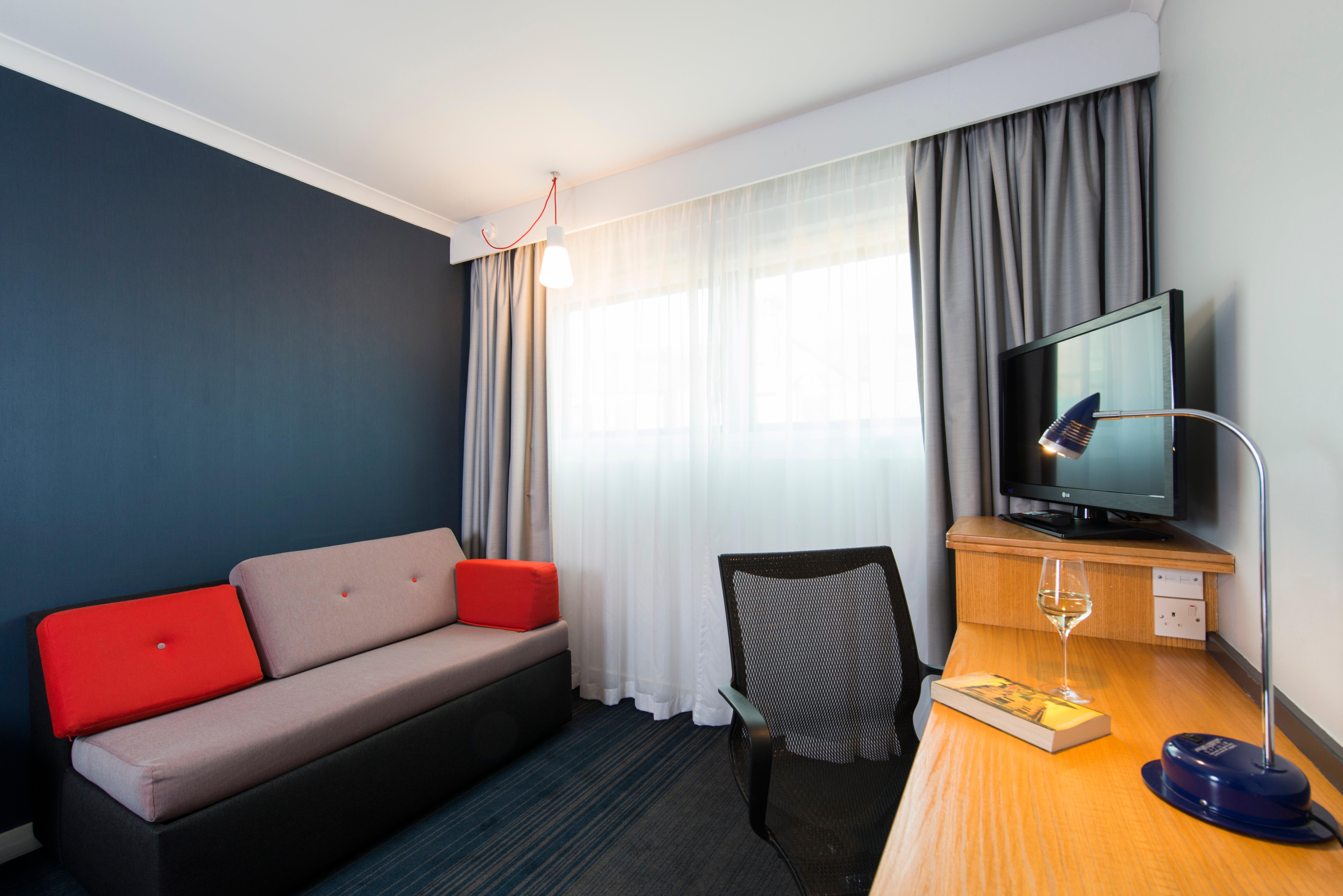 Holiday Inn Express Derby Pride Park By Ihg Dış mekan fotoğraf