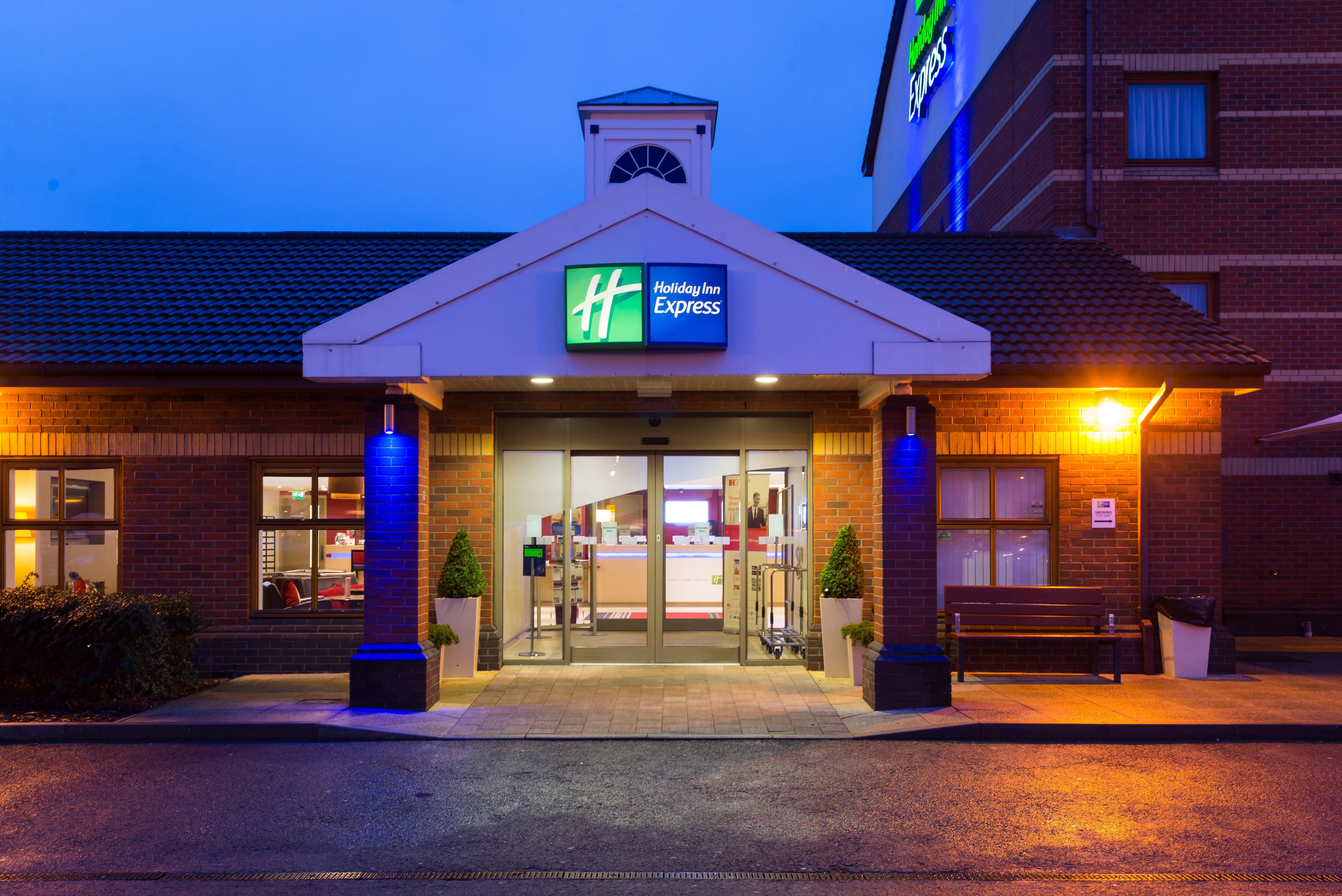 Holiday Inn Express Derby Pride Park By Ihg Dış mekan fotoğraf