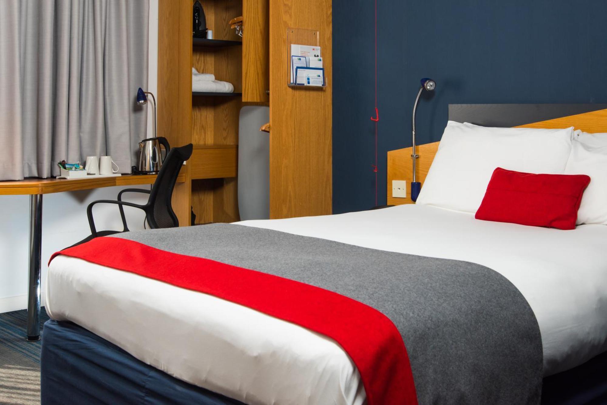 Holiday Inn Express Derby Pride Park By Ihg Dış mekan fotoğraf